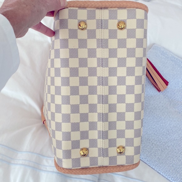 Authentic LOUIS VUITTON Damier Azur Propriano — NEARLY NEW CONDITION - Picture 5 of 13
